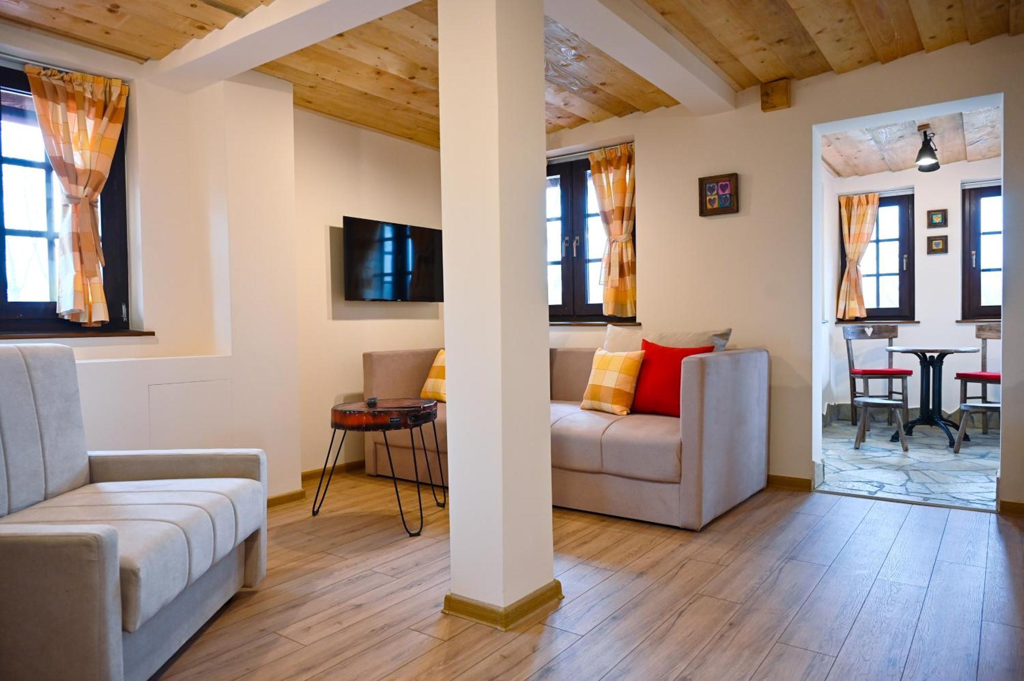 B&B Etno Village Suncana Reka Banja Koviljača Eksteriør bilde